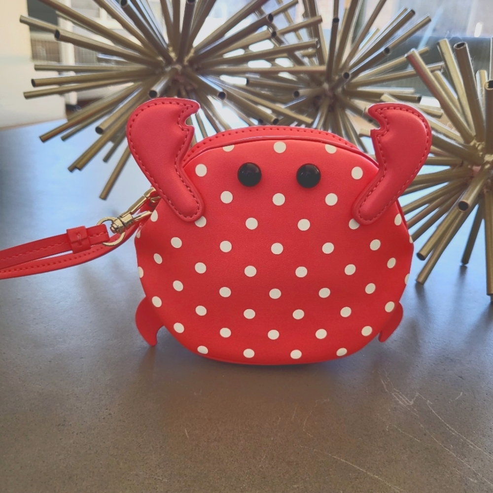 Kate spade shelly crab wristlet peach melba